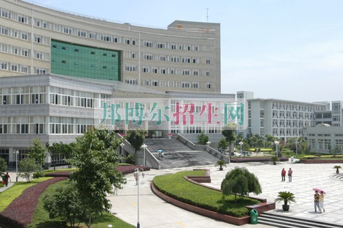 浙江商業(yè)職業(yè)技術(shù)學院招生辦聯(lián)系電話