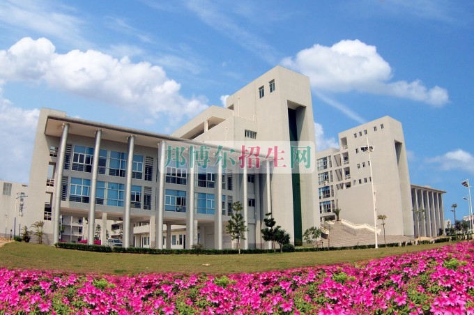 福州軟件職業(yè)技術(shù)學院是幾專