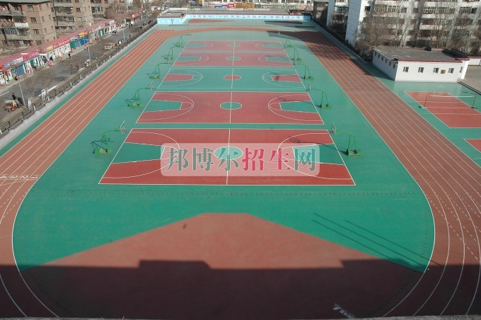 職高和職業學校哪個好