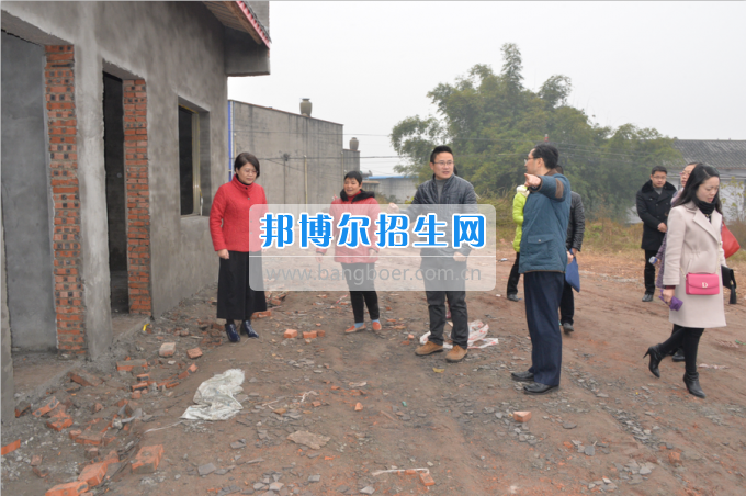 川南幼兒師范高等專科學(xué)校“走基層、送溫暖”活動(dòng)