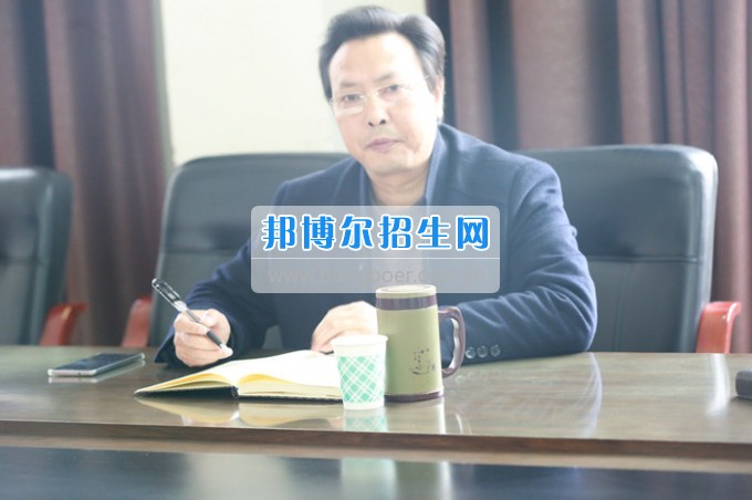 川北幼兒師范高等?？茖W校召開2017年度校內項目經費預算布置會