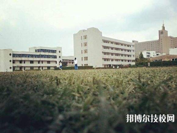余姚市職業技術學校2020年學費、收費多少
