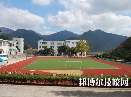 寧波四明職業(yè)高級中學(xué)2020年報(bào)名條件、招生要求、招生對象