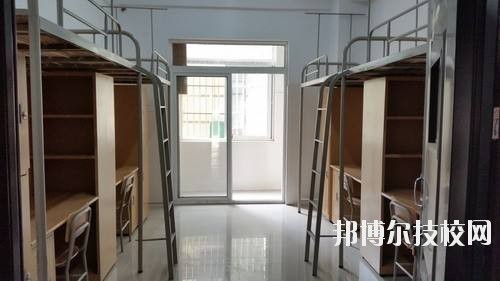 重慶涪陵創新計算機學校2020年宿舍條件