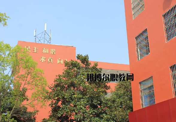 南昌保險學校2020年報名條件、招生要求、招生對象