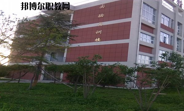 藍田職業教育中心2020年報名條件、招生要求、招生對象 