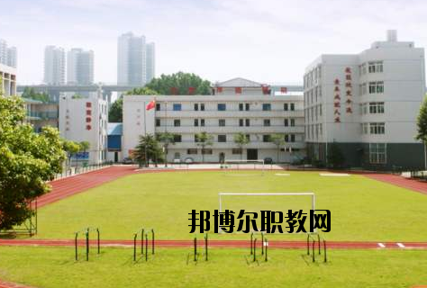 武漢電子信息職業(yè)技術(shù)學(xué)校2020年報(bào)名條件、招生要求、招生對(duì)象
