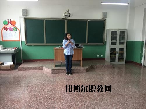 四川東坡中等職業(yè)技術(shù)學(xué)校2020年報(bào)名條件、招生要求、招生對象