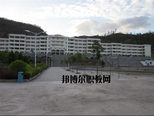保山隆陽區(qū)職業(yè)技術(shù)學校怎么樣、好不好