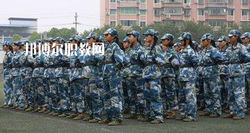重慶2021年男生學什么衛校好