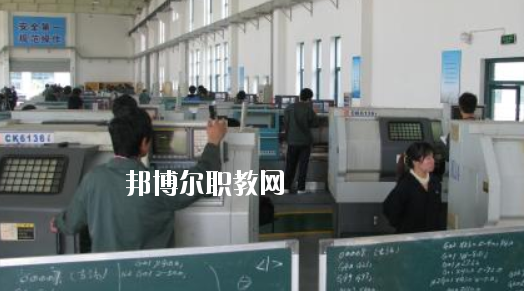 含山電子工程學(xué)校2020年報名條件、招生要求、招生對象