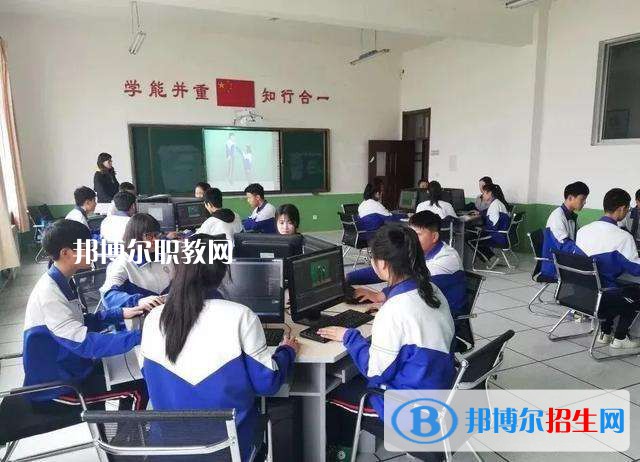 獲嘉縣職業(yè)中等專業(yè)學(xué)校2021年報名條件、招生要求、招生對象