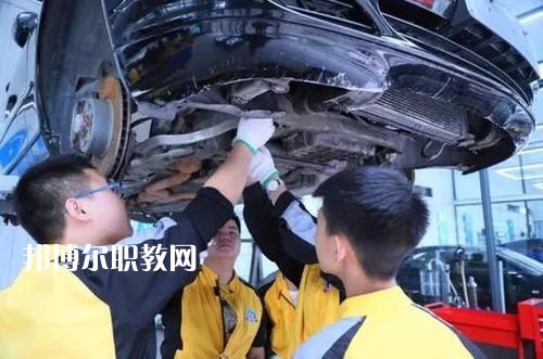成都2021年現在汽修學校學什么專業好