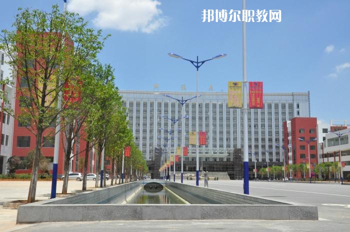 昆明醫藥職業技術學校2021年報名條件、招生要求、招生對象