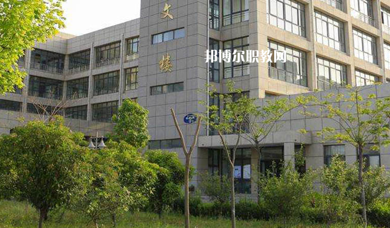 石家莊2021年技校和中專(zhuān)有什么區(qū)別