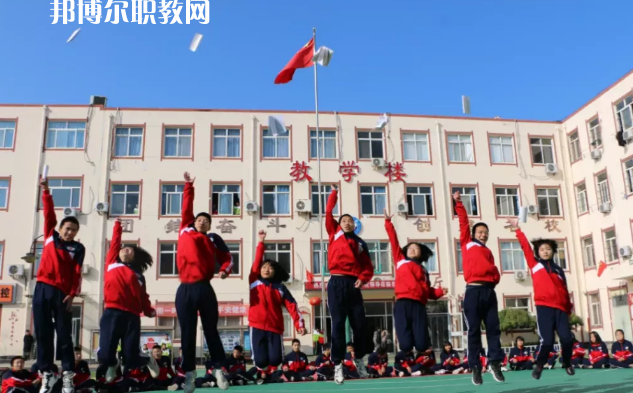 衡水兆華科技中專學(xué)校2022年報(bào)名條件、招生要求、招生對(duì)象
