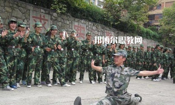 http://www.szqlzxyy.cn/uqdnzkxgyxx