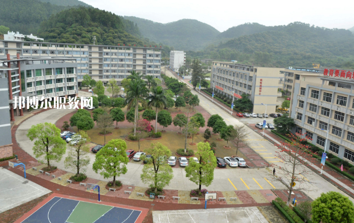 廣州市增城衛生職業技術學校2022年報名條件、招生要求、招生對象