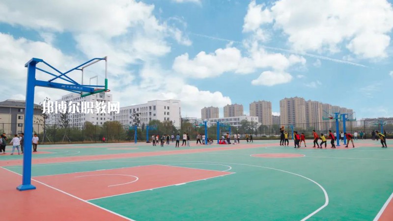揚州高等職業(yè)技術(shù)學(xué)校2022年報名條件、招生要求、招生對象