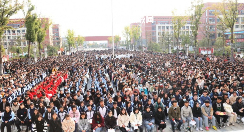 靈璧高級(jí)職業(yè)技術(shù)學(xué)校2022年報(bào)名條件、招生要求、招生對(duì)象