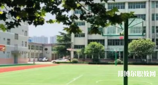西安澤秦技工學(xué)校地址，乘車(chē)路線