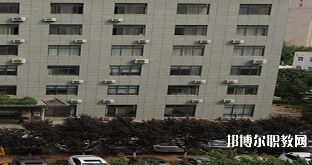 2023銅川市技工學(xué)校多少錢 銅川市技工學(xué)校各專業(yè)學(xué)費收費標準