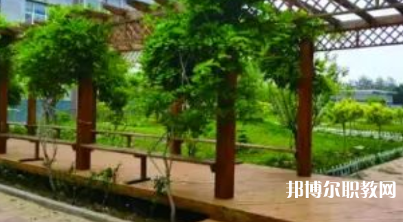 2023隆堯縣職業(yè)技術(shù)教育中心多少錢(qián) 隆堯縣職業(yè)技術(shù)教育中心各專(zhuān)業(yè)學(xué)費(fèi)收費(fèi)標(biāo)準(zhǔn)