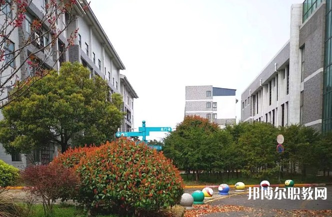 2024蕪湖市光明職業(yè)學(xué)校招生計(jì)劃 招生人數(shù)是多少(附要求、條件、對(duì)象)