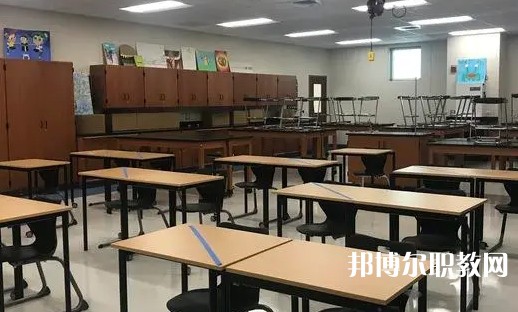 成都2025年適合男生的鐵路學(xué)校專業(yè)
